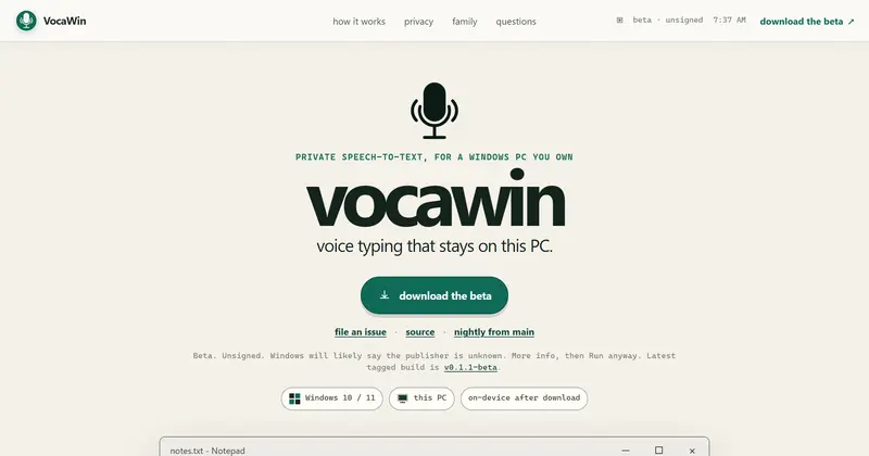 VocaWin 공식 사이트 첫 화면. 마이크 아이콘과 "voice typing that stays on this PC" 문구, 베타 내려받기 버튼이 있다.
