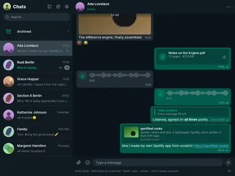ZapFast 채팅 화면. 사진·문서·음성메시지가 섞인 대화창에 누군가 "btw I made my own Spotify app from scratch!"라며 링크를 보내고 있습니다.